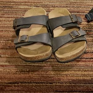 Boys sandals